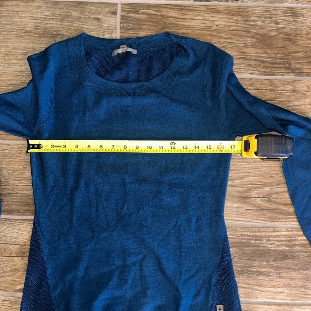 Smartwool women’s teal sweater - Picture 5 of 7